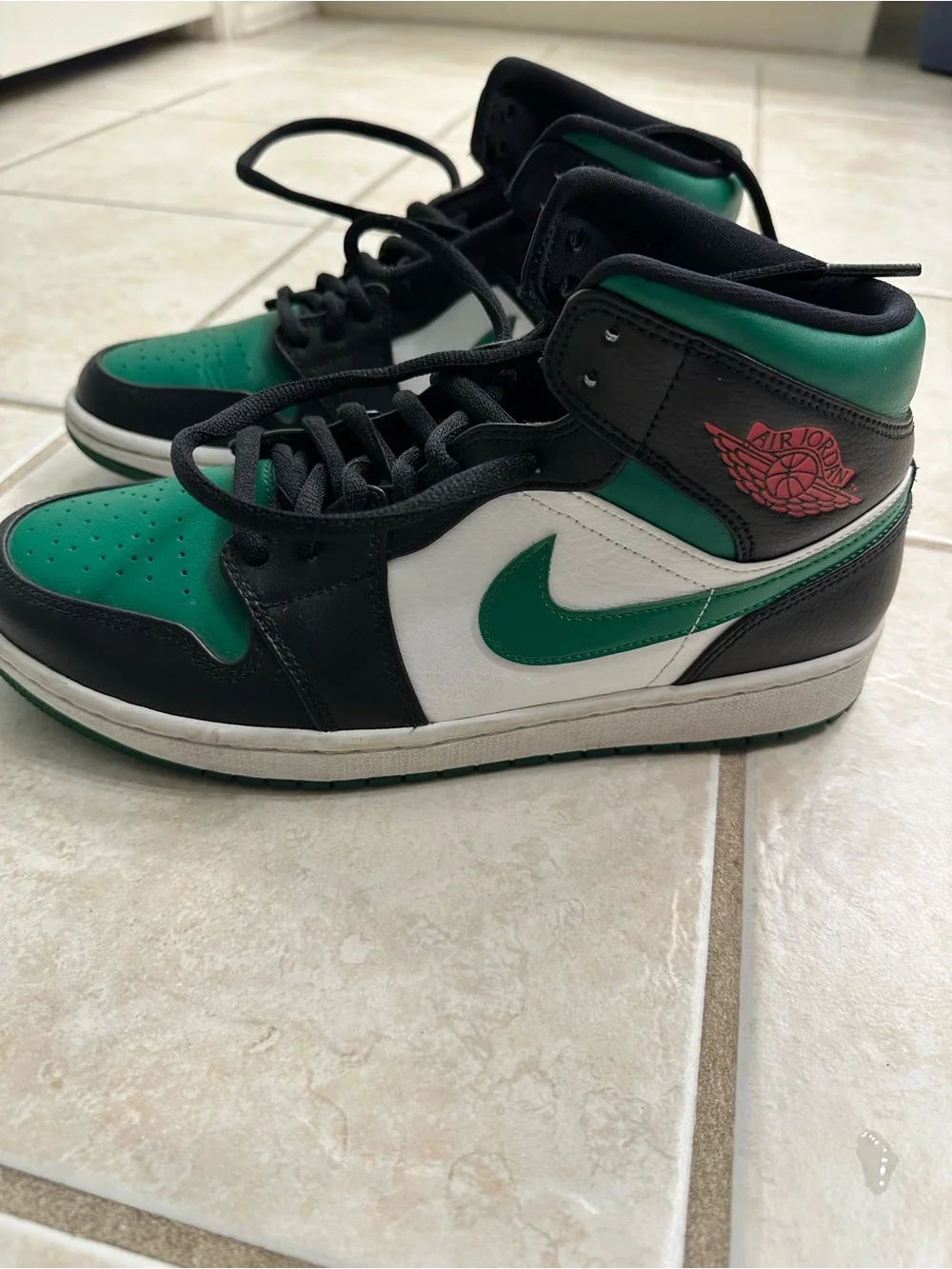 AIR JORDAN 1 GREEN TOE MENS US SIZE 9